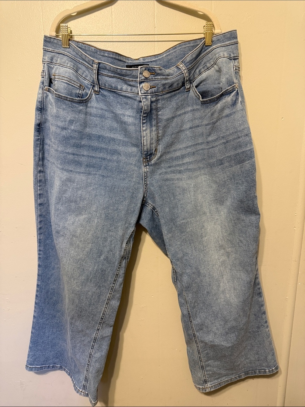 Judy Blue Light Blue Wide Leg Jeans 22W